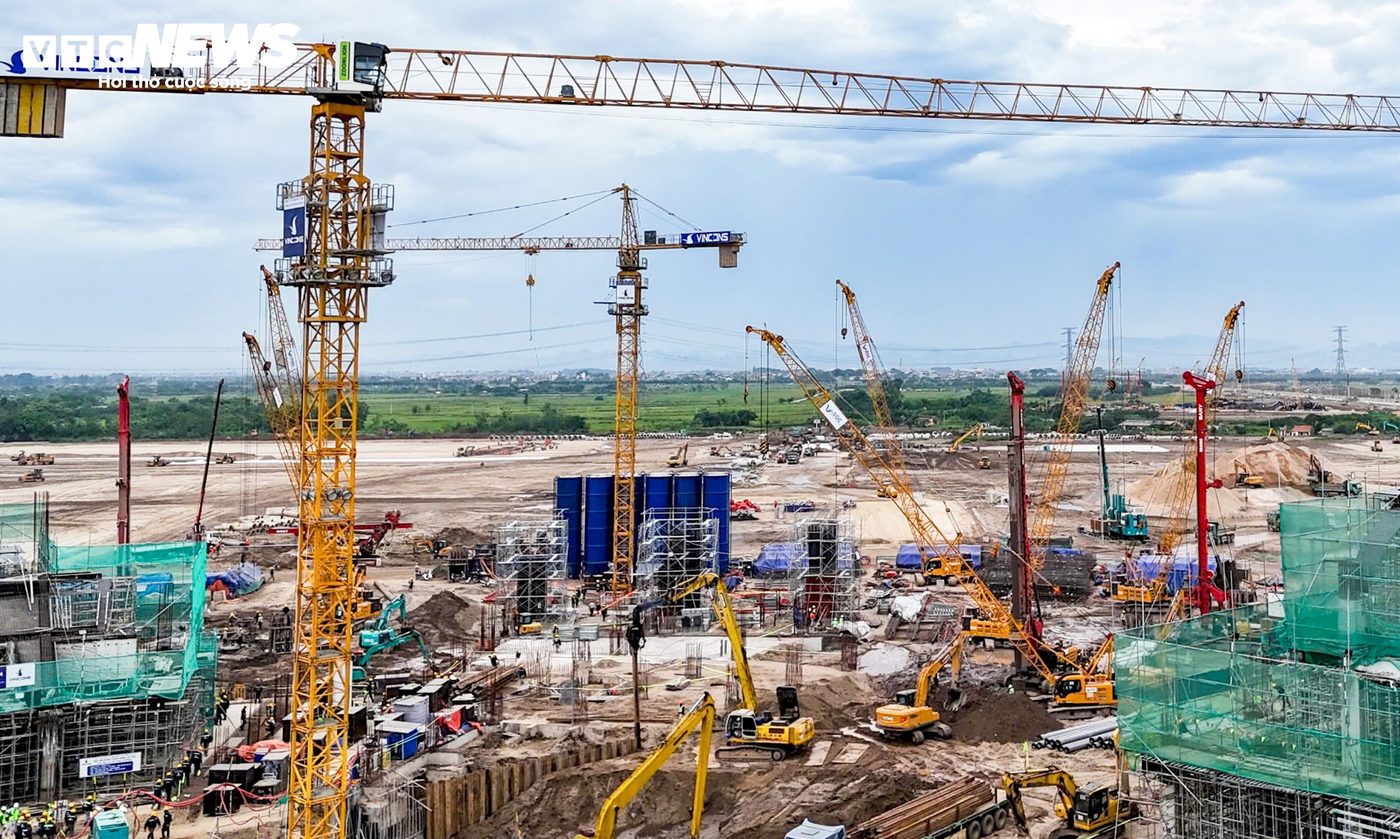 Thi công mùa mưa bão: thách thức và giải pháp